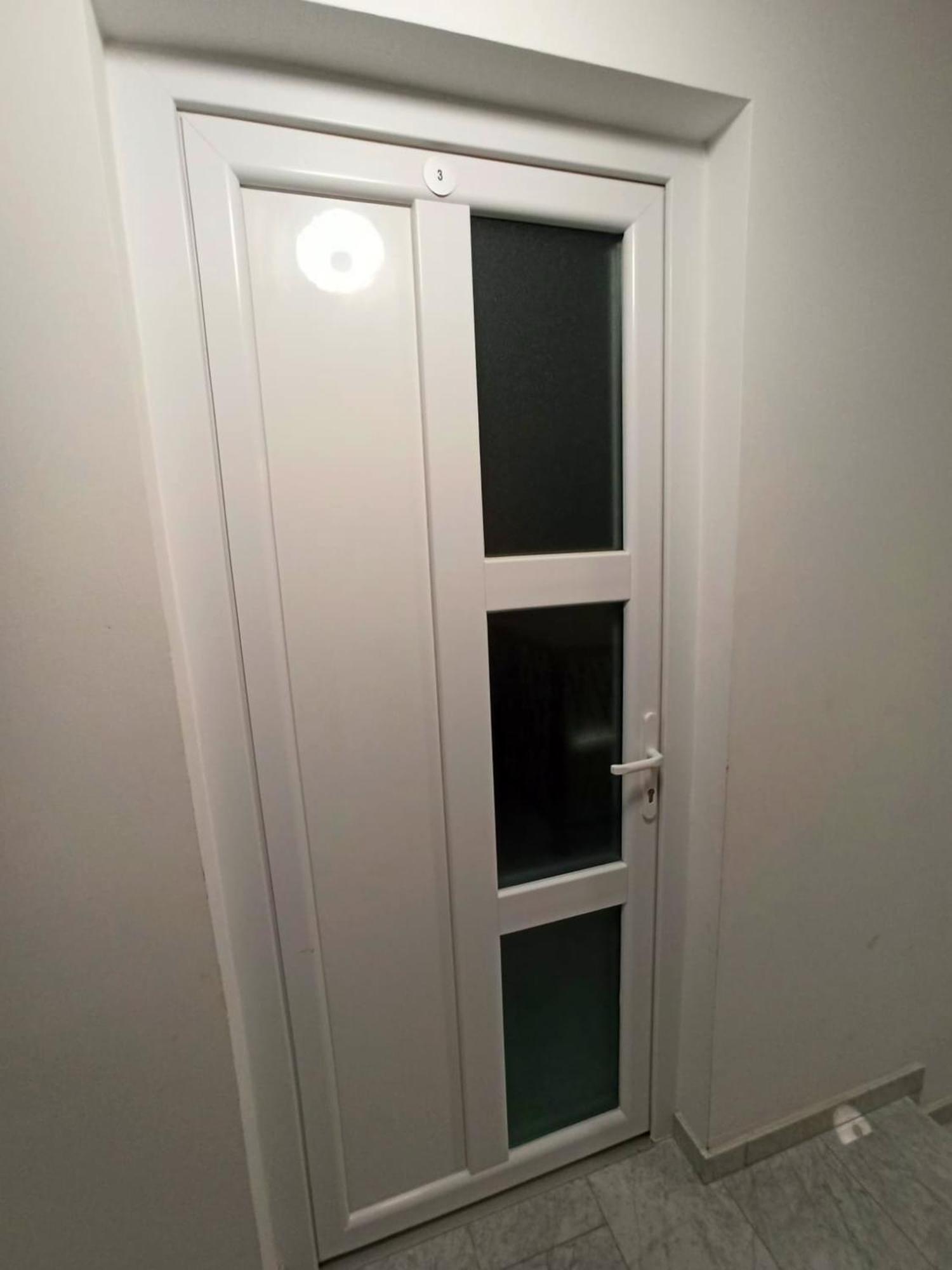 Apartmani Leptir ราโควิซา ภายนอก รูปภาพ