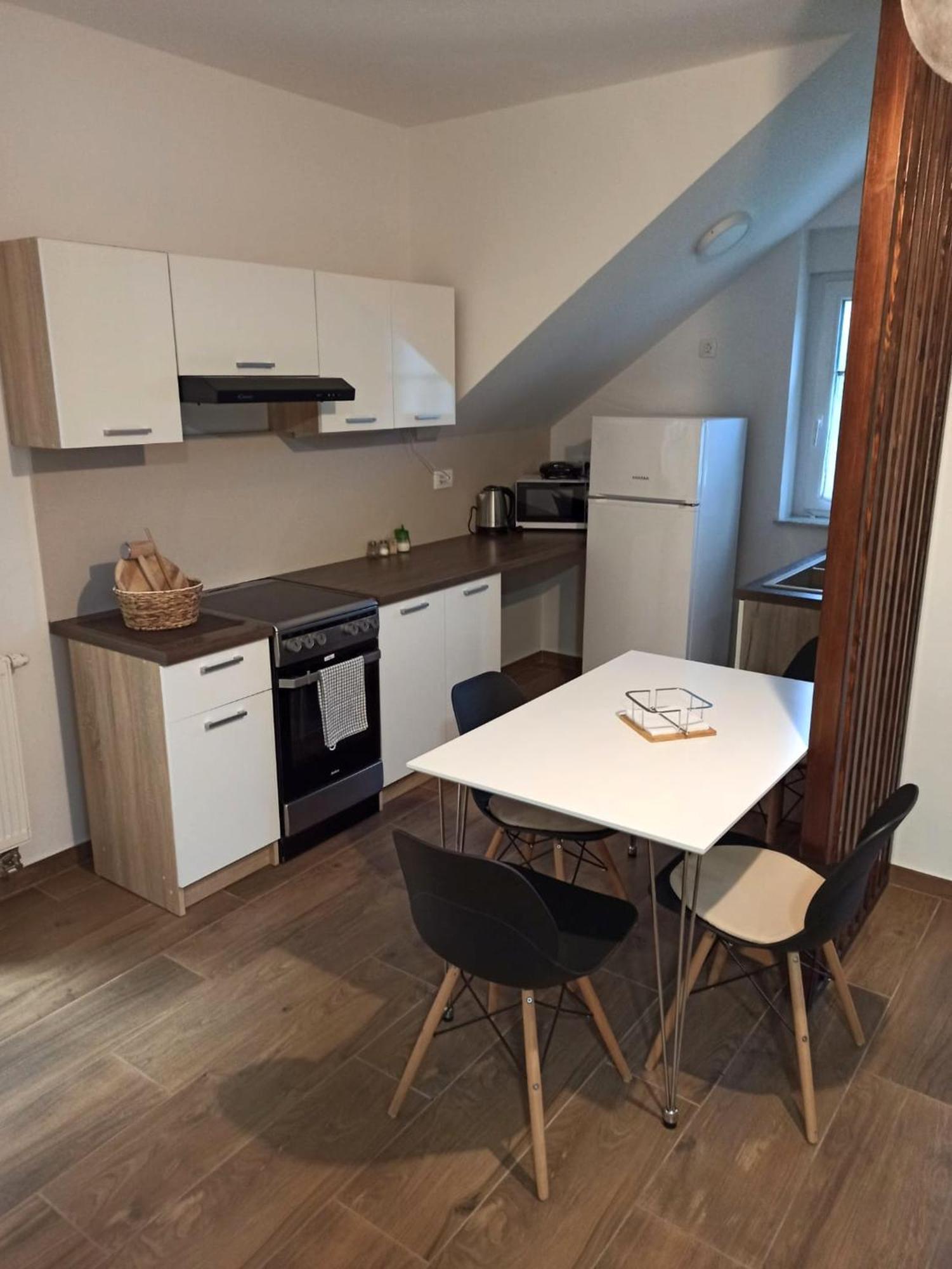 Apartmani Leptir ราโควิซา ภายนอก รูปภาพ