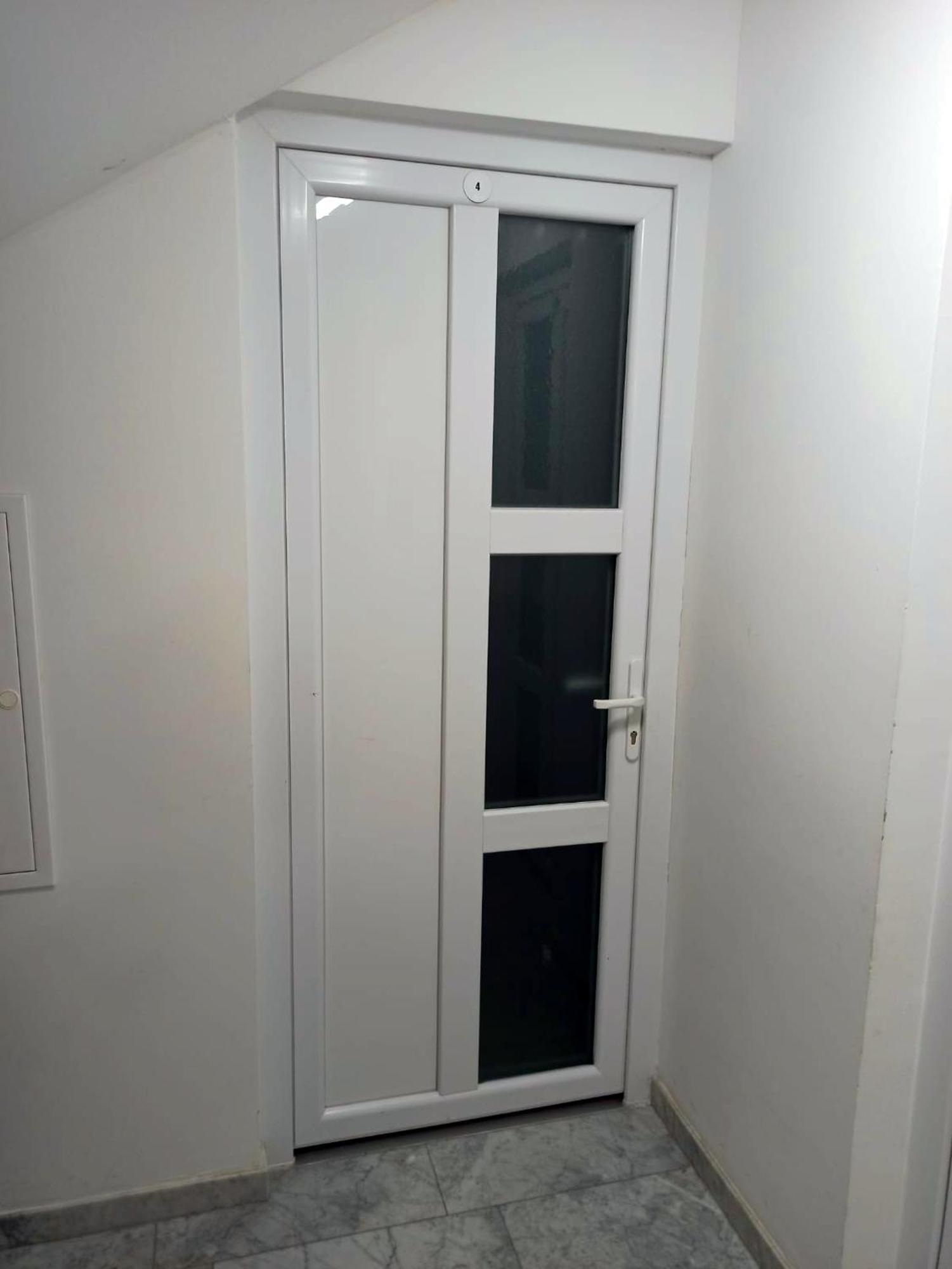 Apartmani Leptir ราโควิซา ภายนอก รูปภาพ